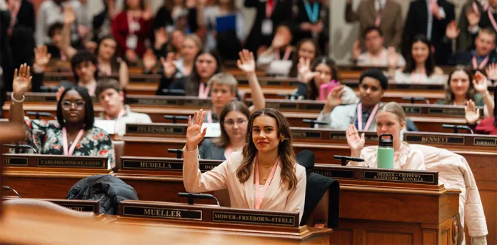 Minnesota Youth In Government Friends & Family Tours